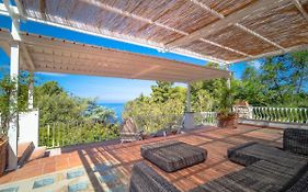 Entire Villa Bellavita Sea View